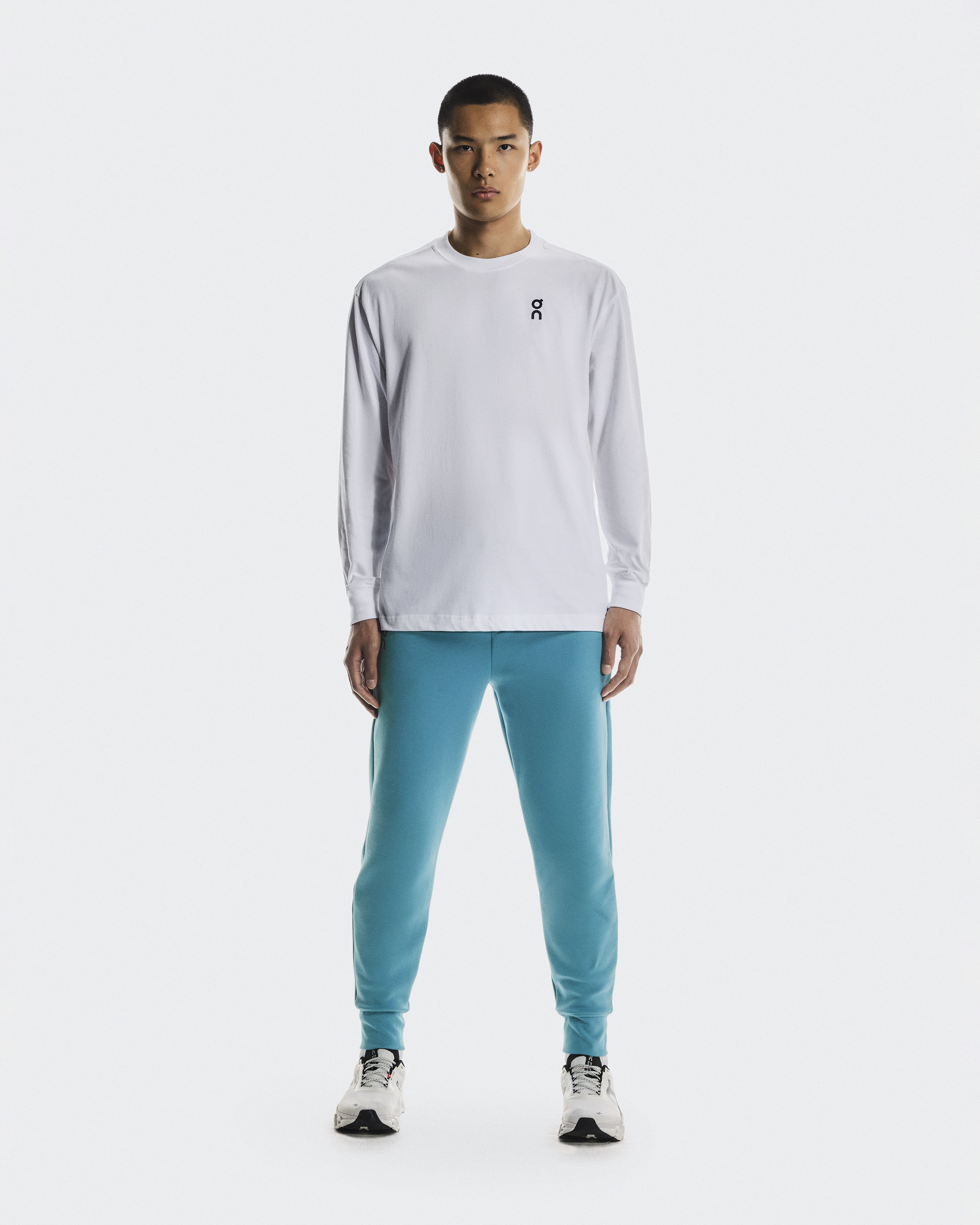 Men's Focus Tech Sweatpants | Blue | On United States
