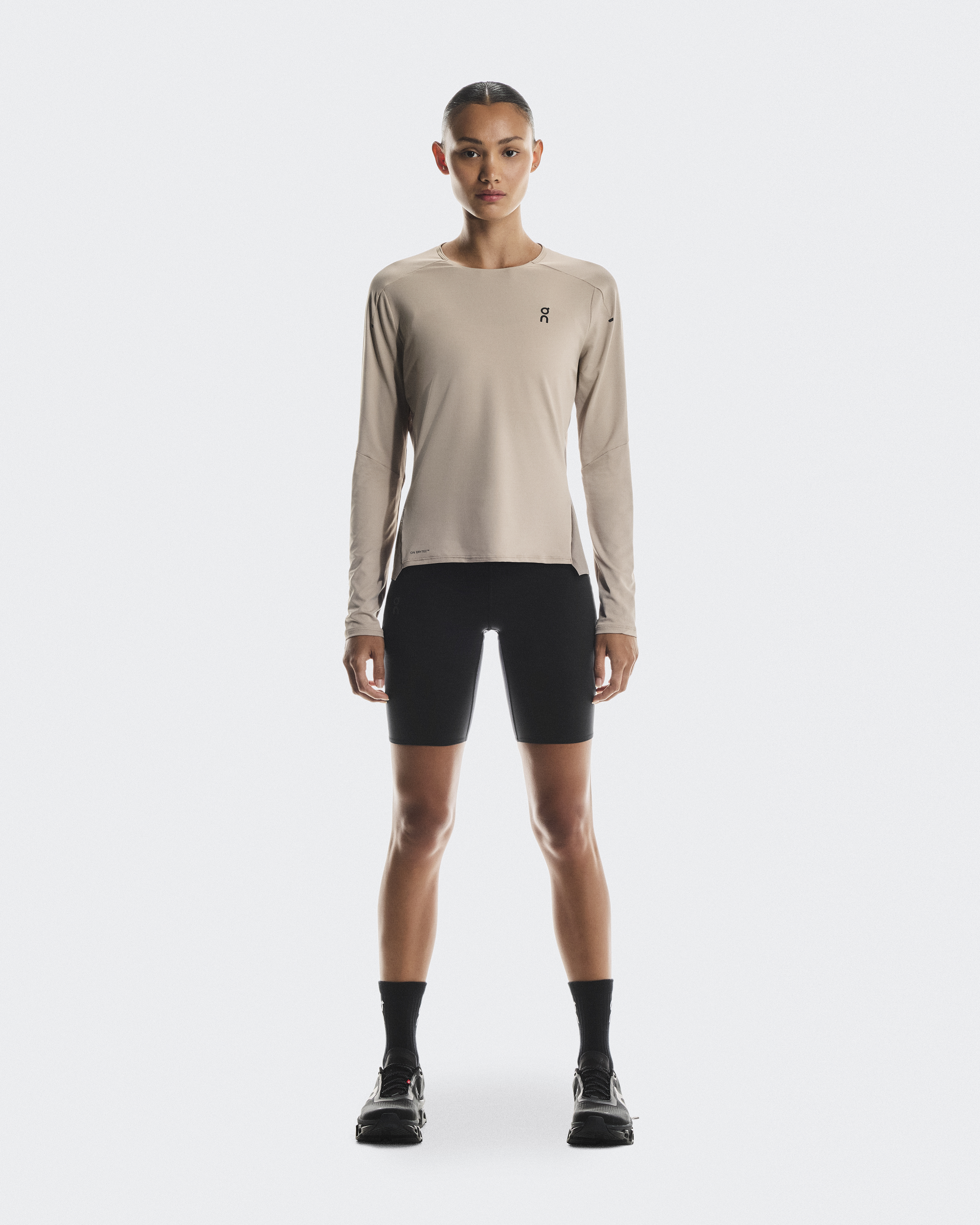 On Performance Long-T Camiseta de Manga Large para Mujer en Desert/Cinder, Talla: XS, Polyester