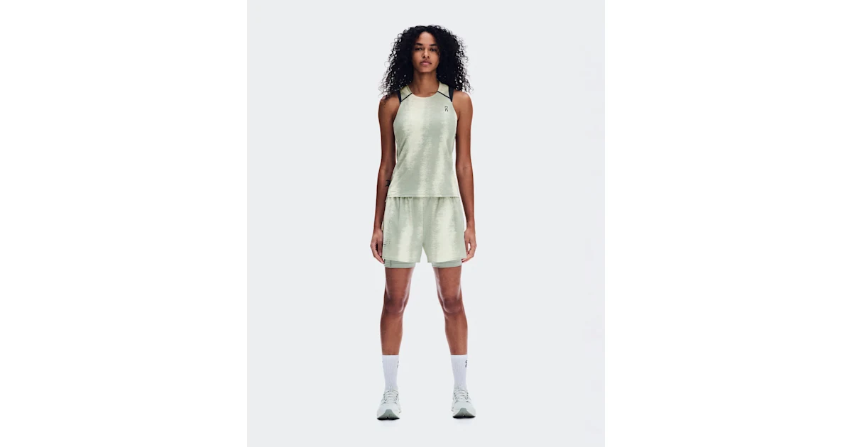 Top sin mangas Performance Terra para mujer verde y gris · On
