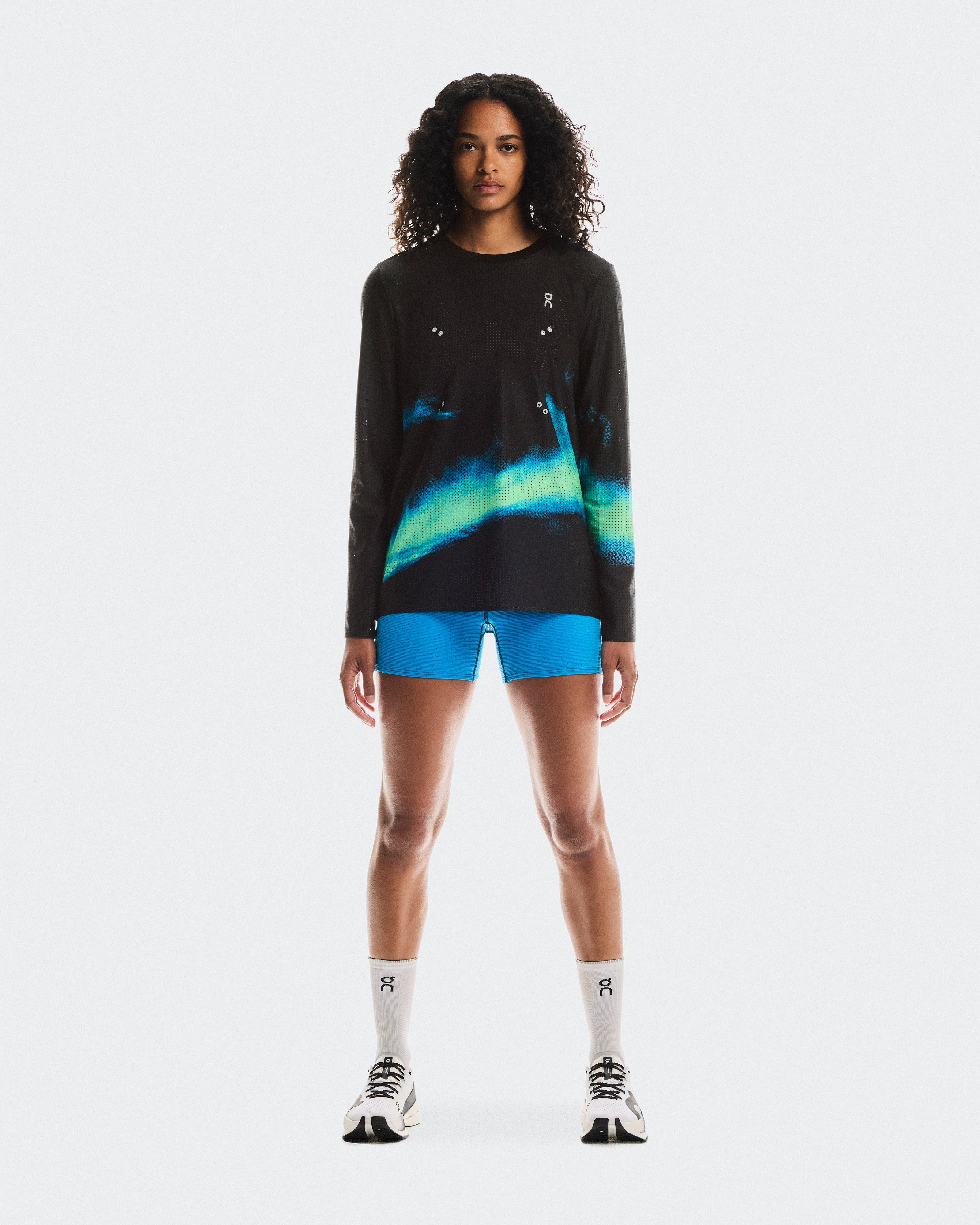 On Pace Mesh Long-T Black & Horizon Women Tops and t-shirts