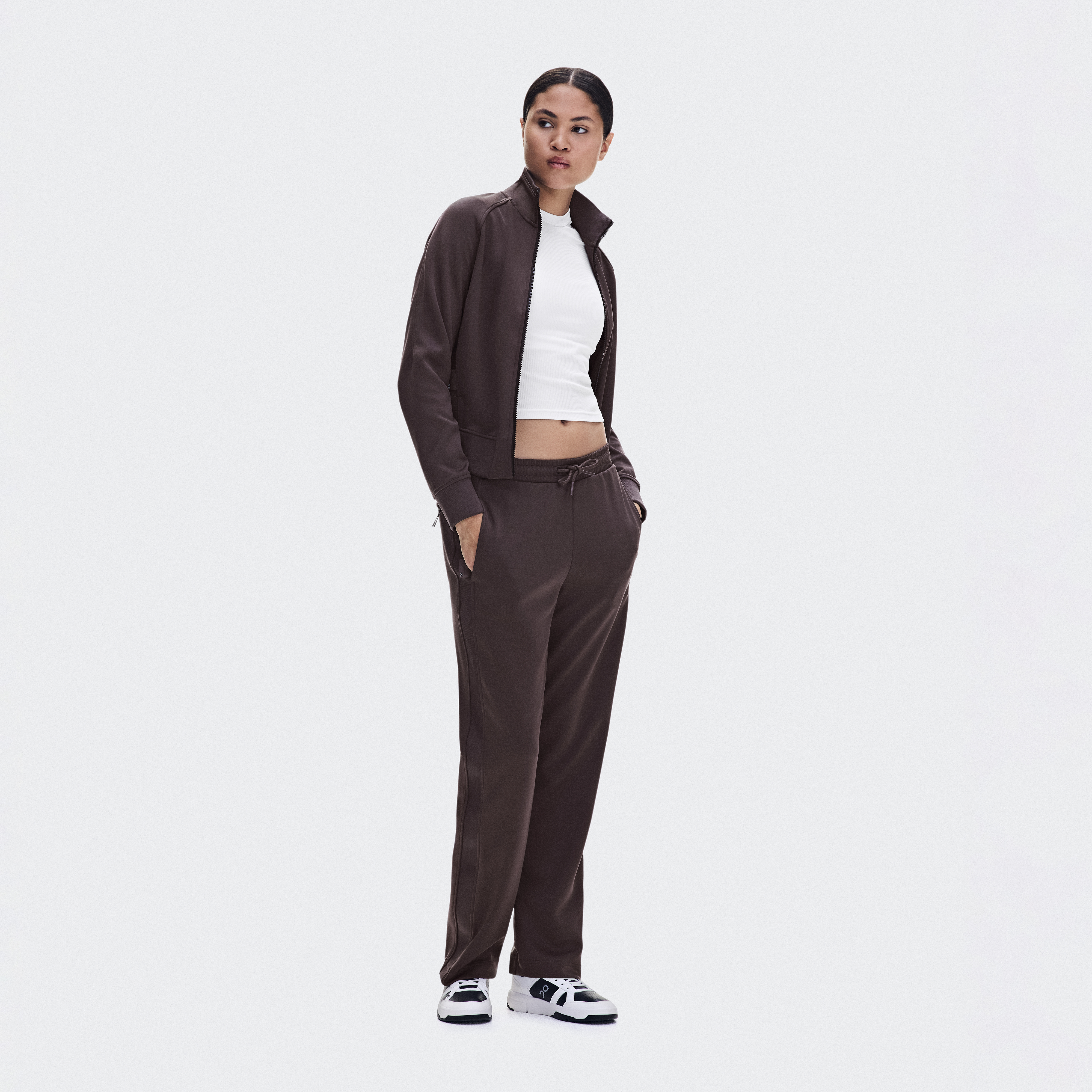 Courtside Pants in Mulberry