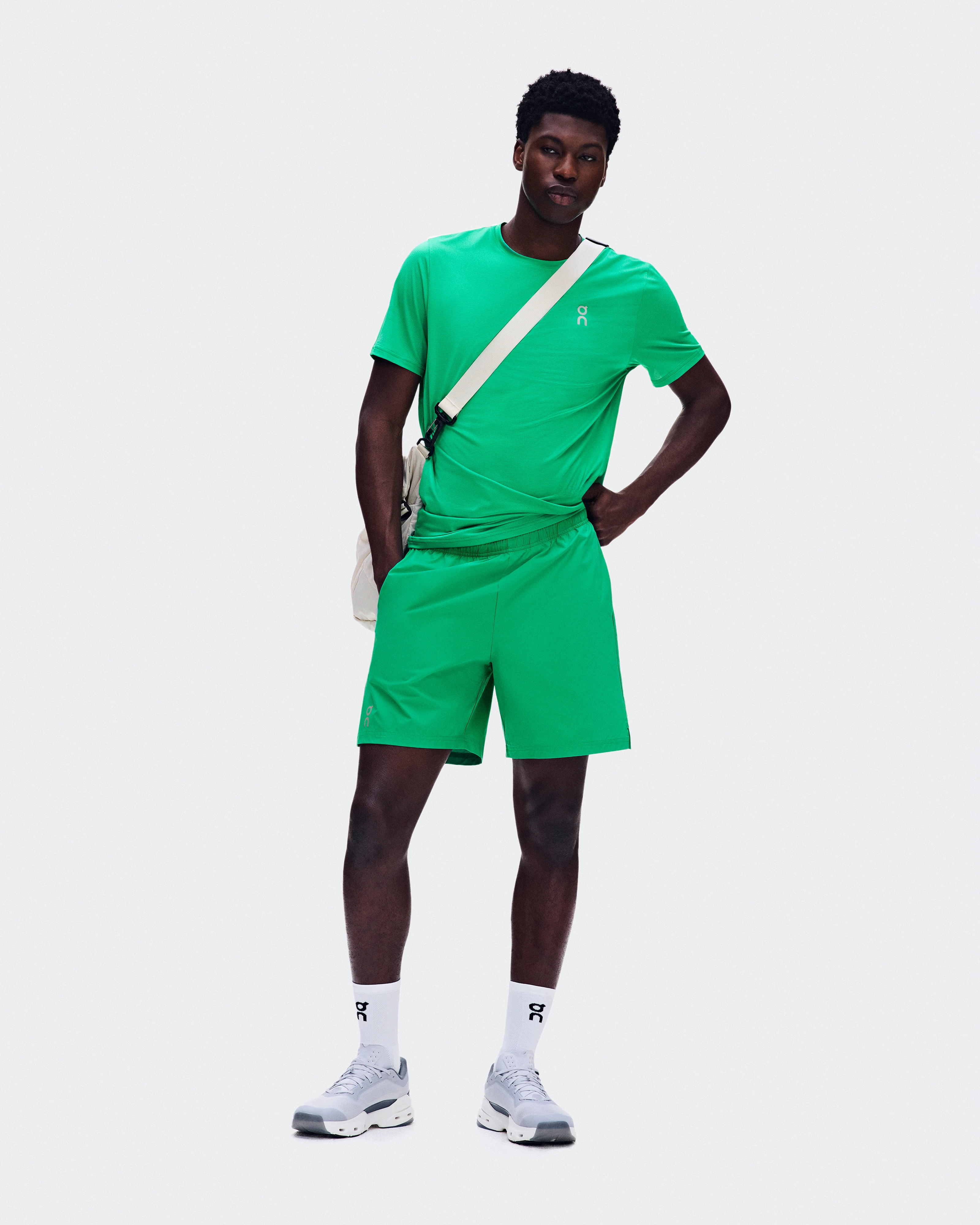 On 7" Core Shorts Laurel Men Shorts
