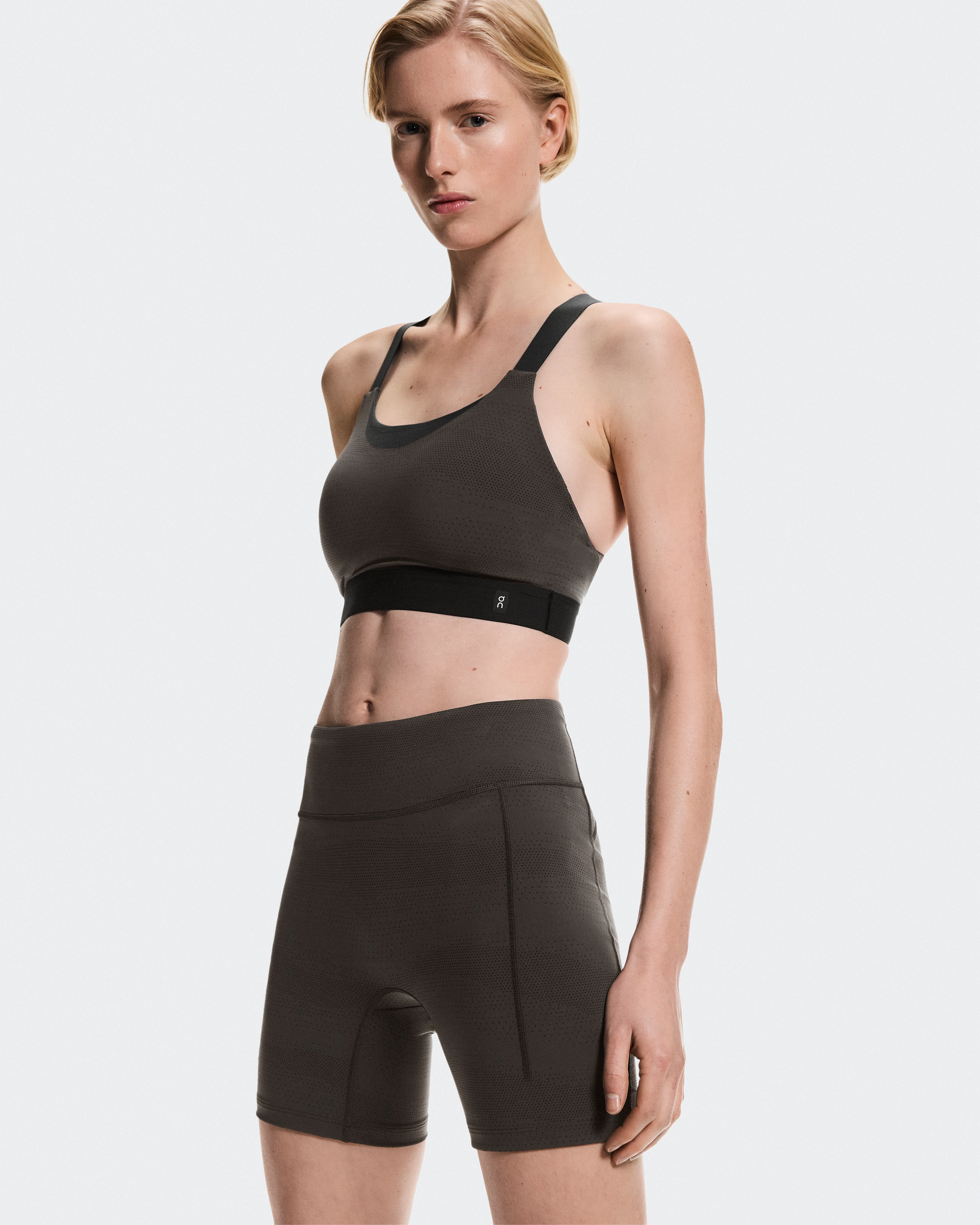 On Short Tights Erewhon Espresso & Black Women Tights
