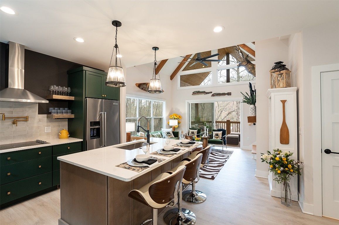 The kitchen of the Aaronson home in Cashiers on Lake Glenville.