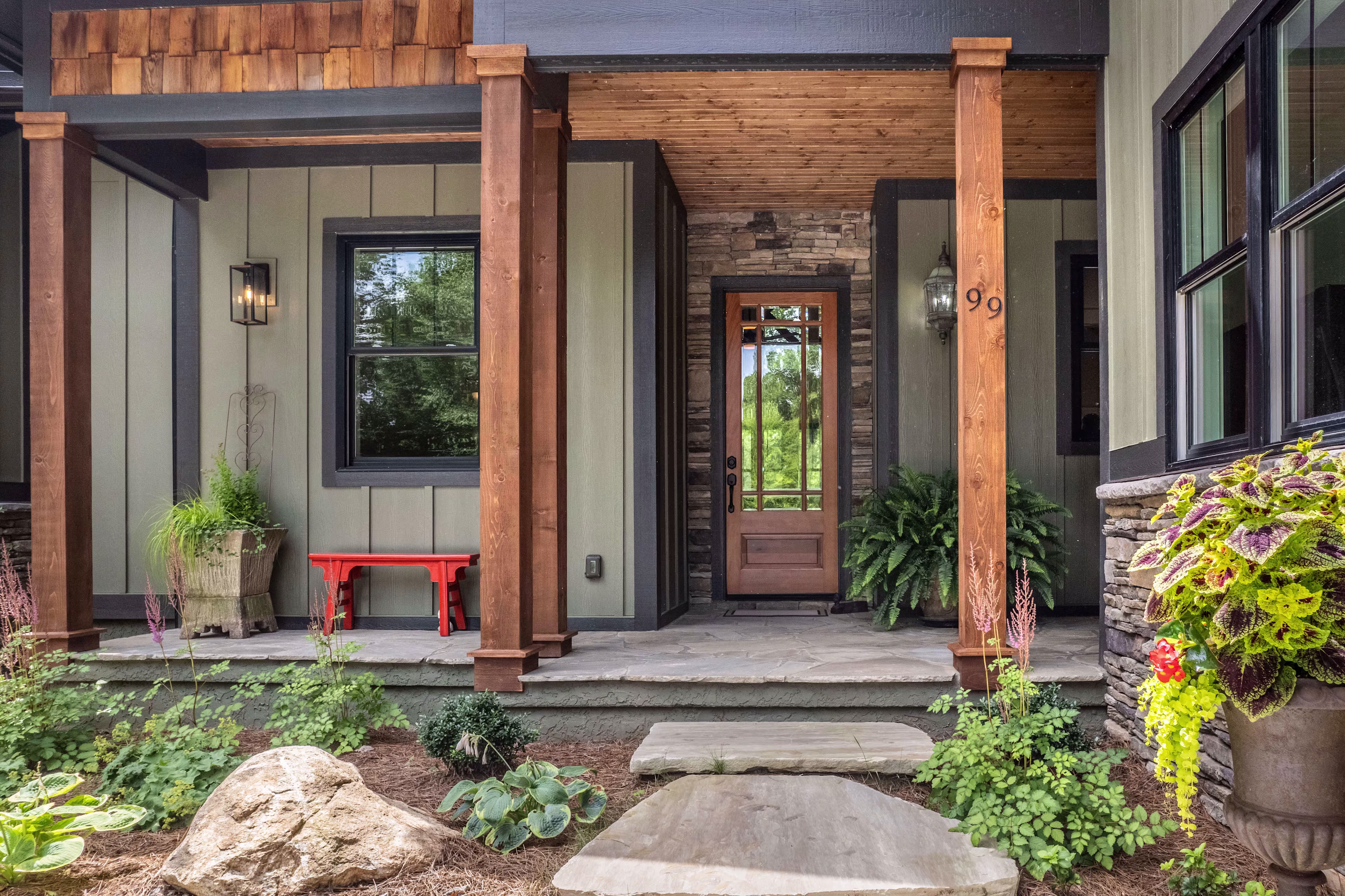 Exterior front of Leite home in Asheville.