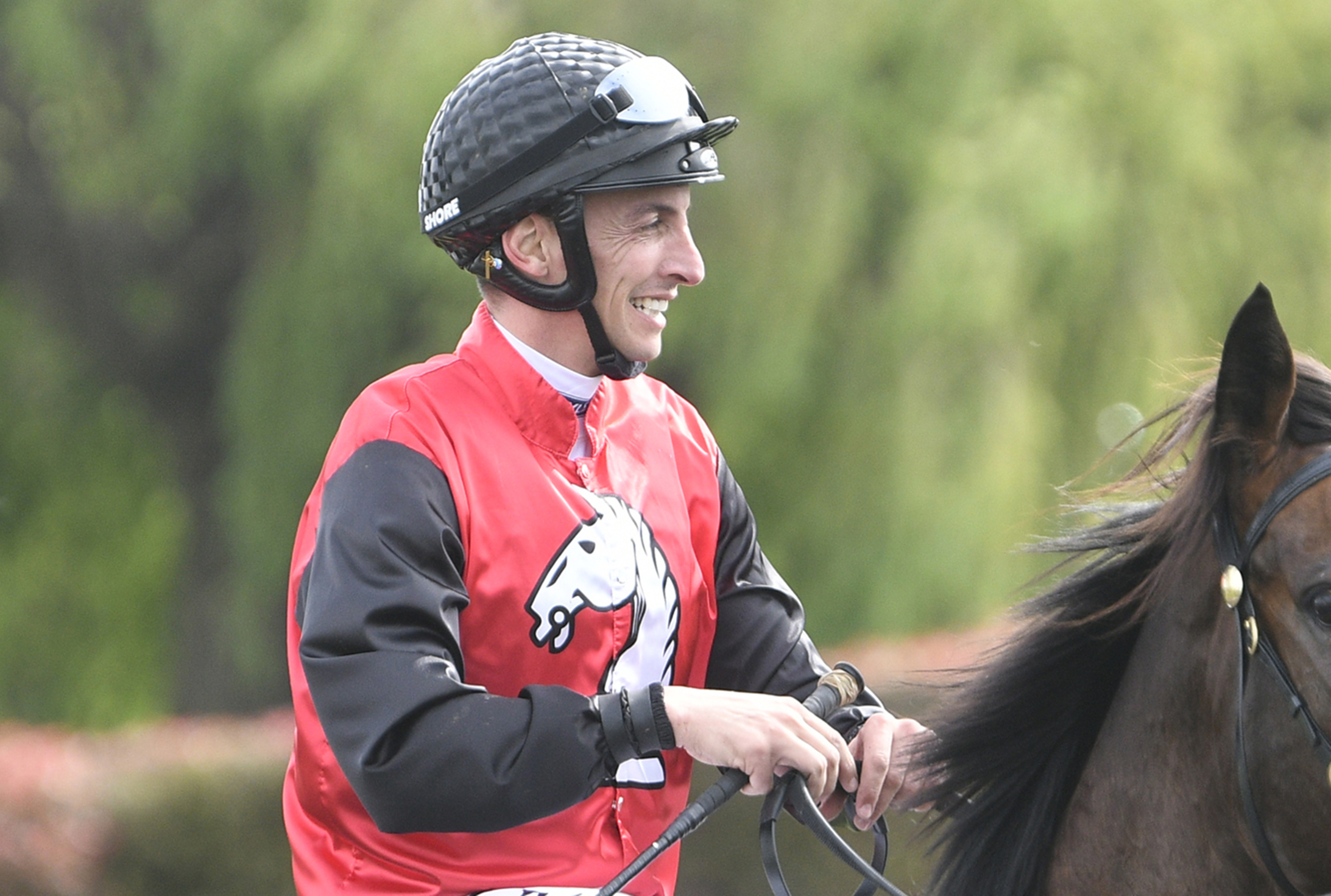 Mansour makes winning return