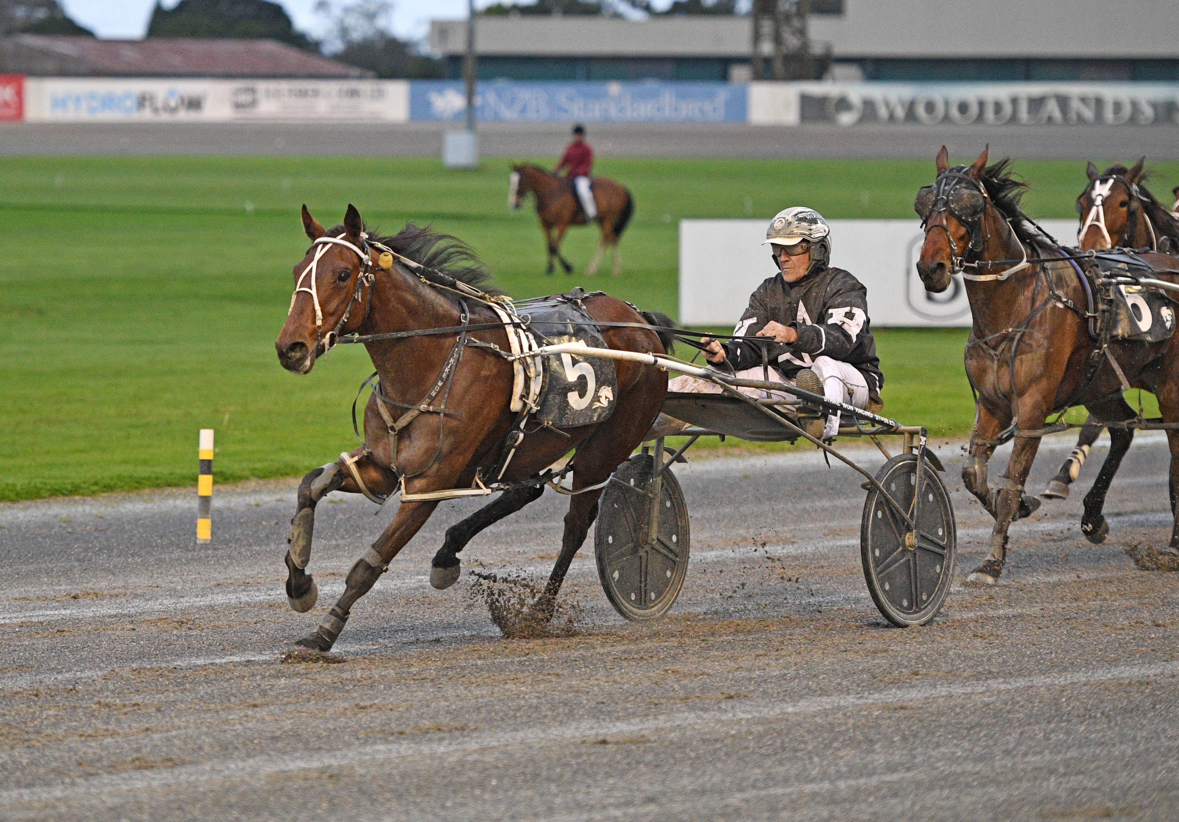 Redemption time for Hes Not That Into U