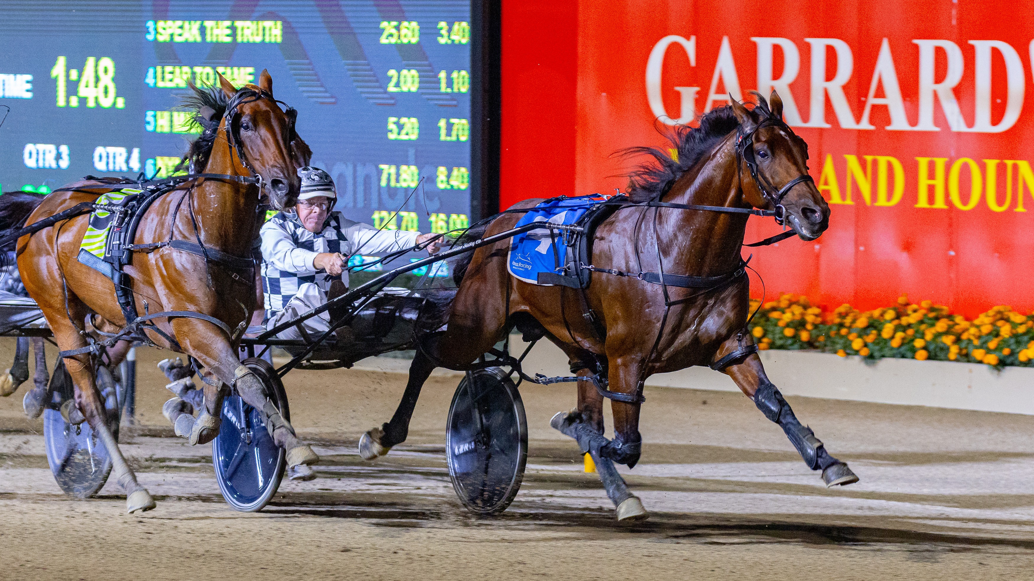 Captains Mistress chases Miracle Mile history