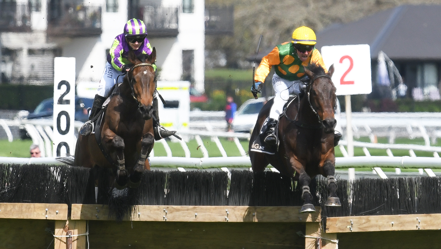 Lord Spencer storms home for Great Northern Hurdle upset