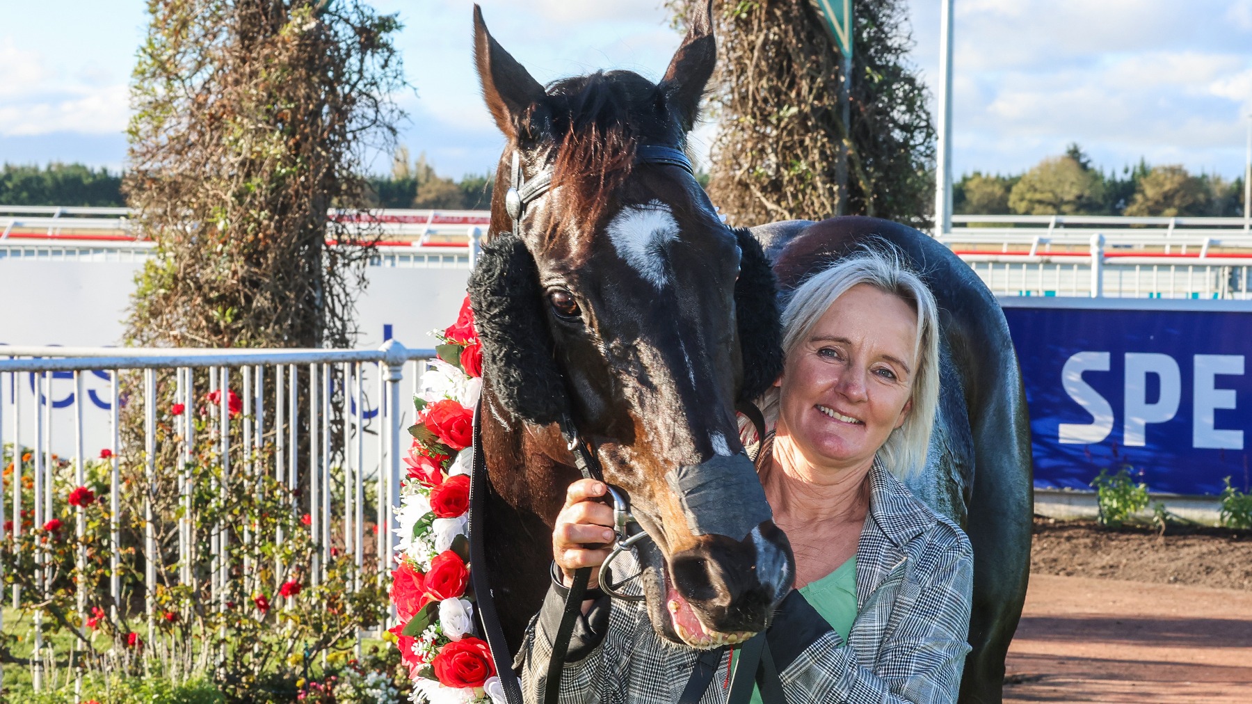 All-the-way win for resuming Richard Stomper