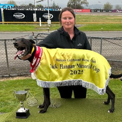 Fahey & Wyllie dominate feature races