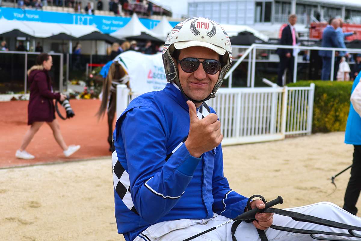 Williamson wings north wanting to win with his Mistress