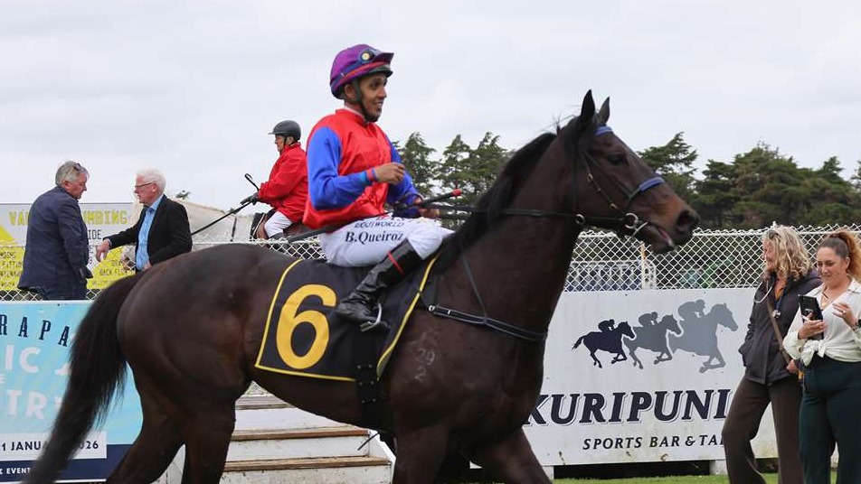 Kawakawa to relish extra distance in Wellington Stakes