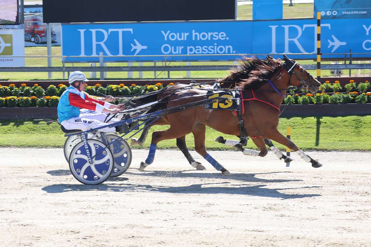 Sing when you're winning at Winton as Florence hits the right notes
