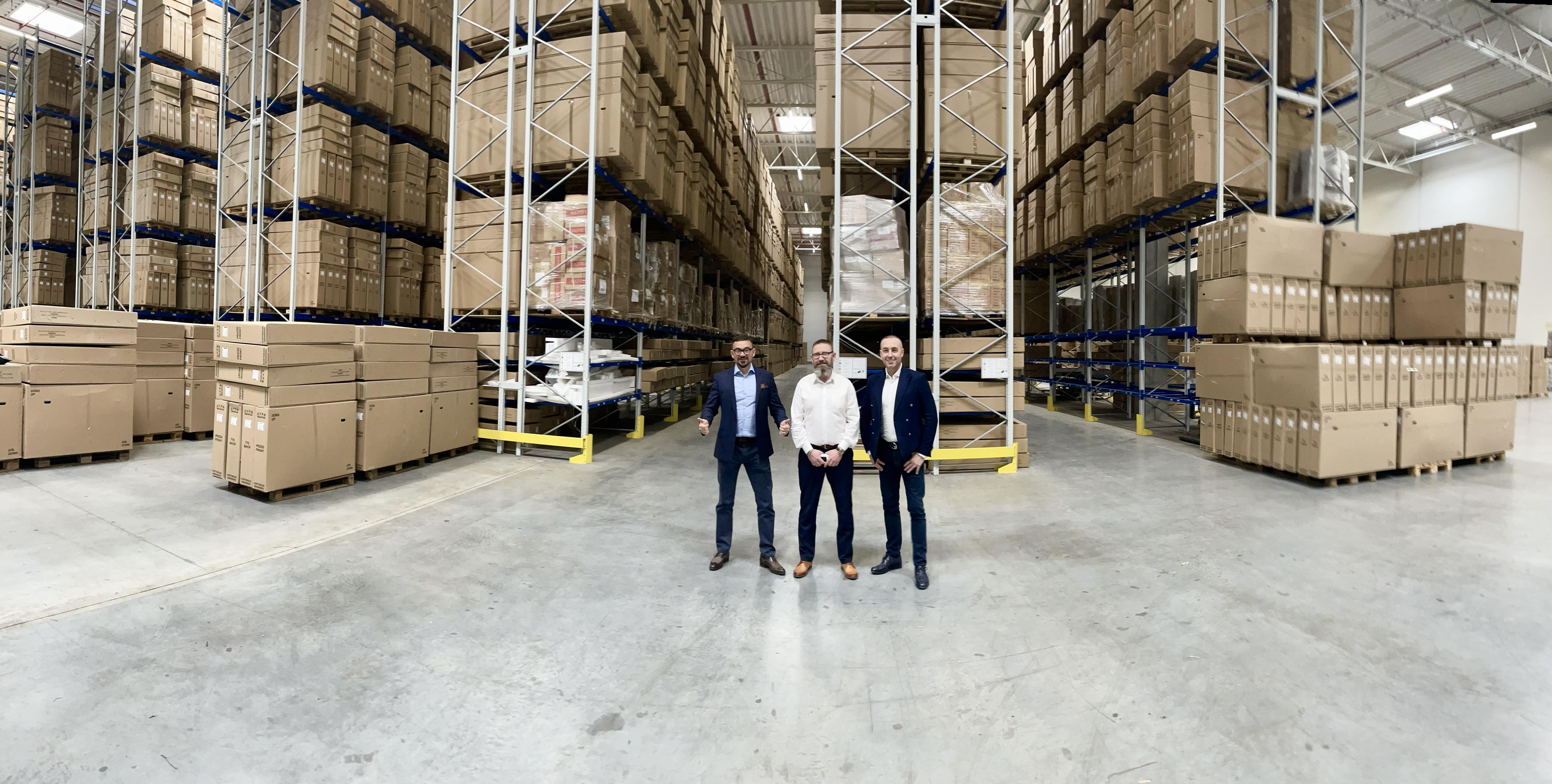 Wkrótce kolejne 6000 m2 w naszym magazynie w Wypędach | Omida VLS
