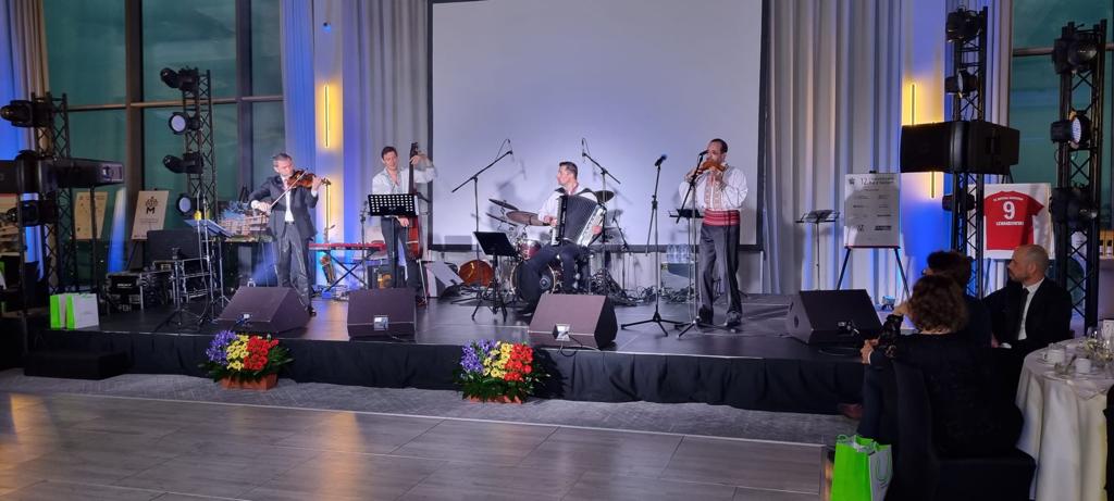 Bal charytatywny - Charytatywny Bal z Sercem - Fundacja Hospicyjna