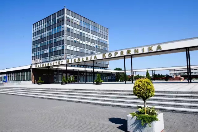 Uniwerstet Mikołaja Kopernika Omida VLS