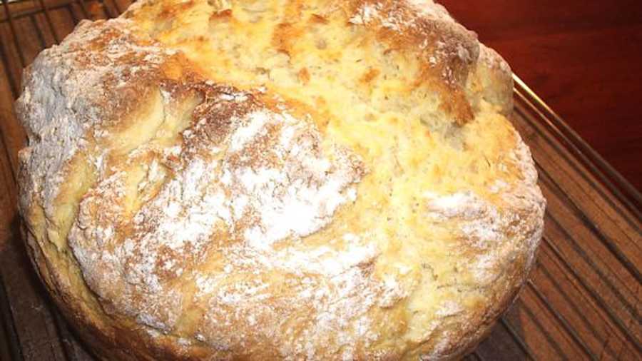 Australian Bush bread damper The Goulburn Phoenix Goulburn News and