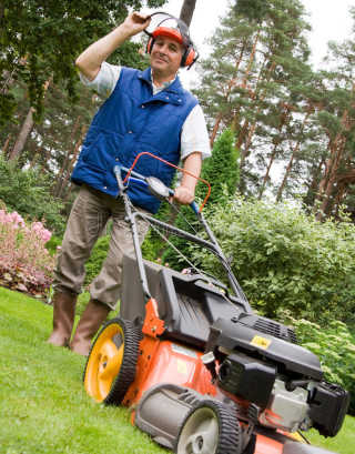 Man mowing lawn