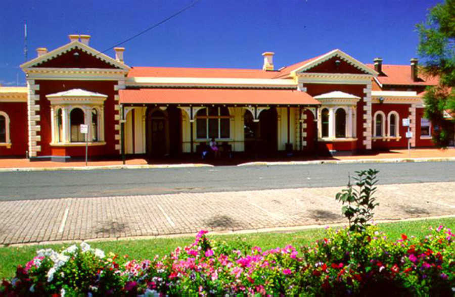 Goulburn Station