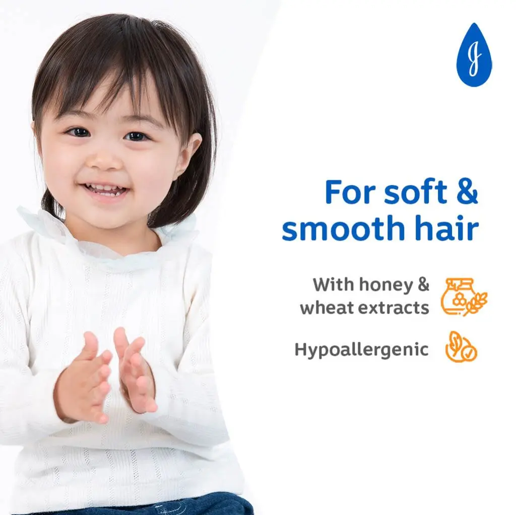 Johnson's® Active Kids™ Soft & Smooth Shampoo image 2