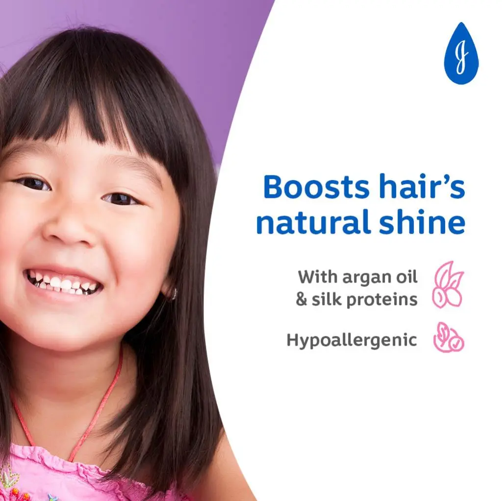 Johnson's® Active Kids™ Shiny Drops Shampoo image 2