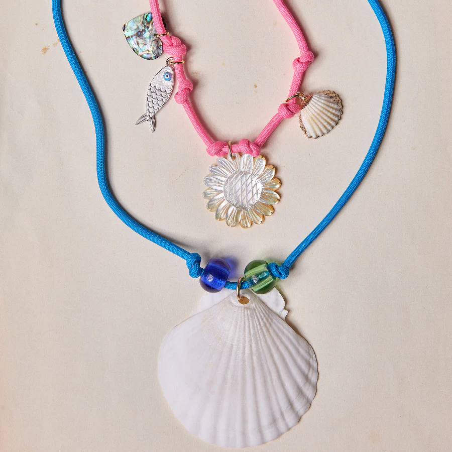 Hart shell necklace