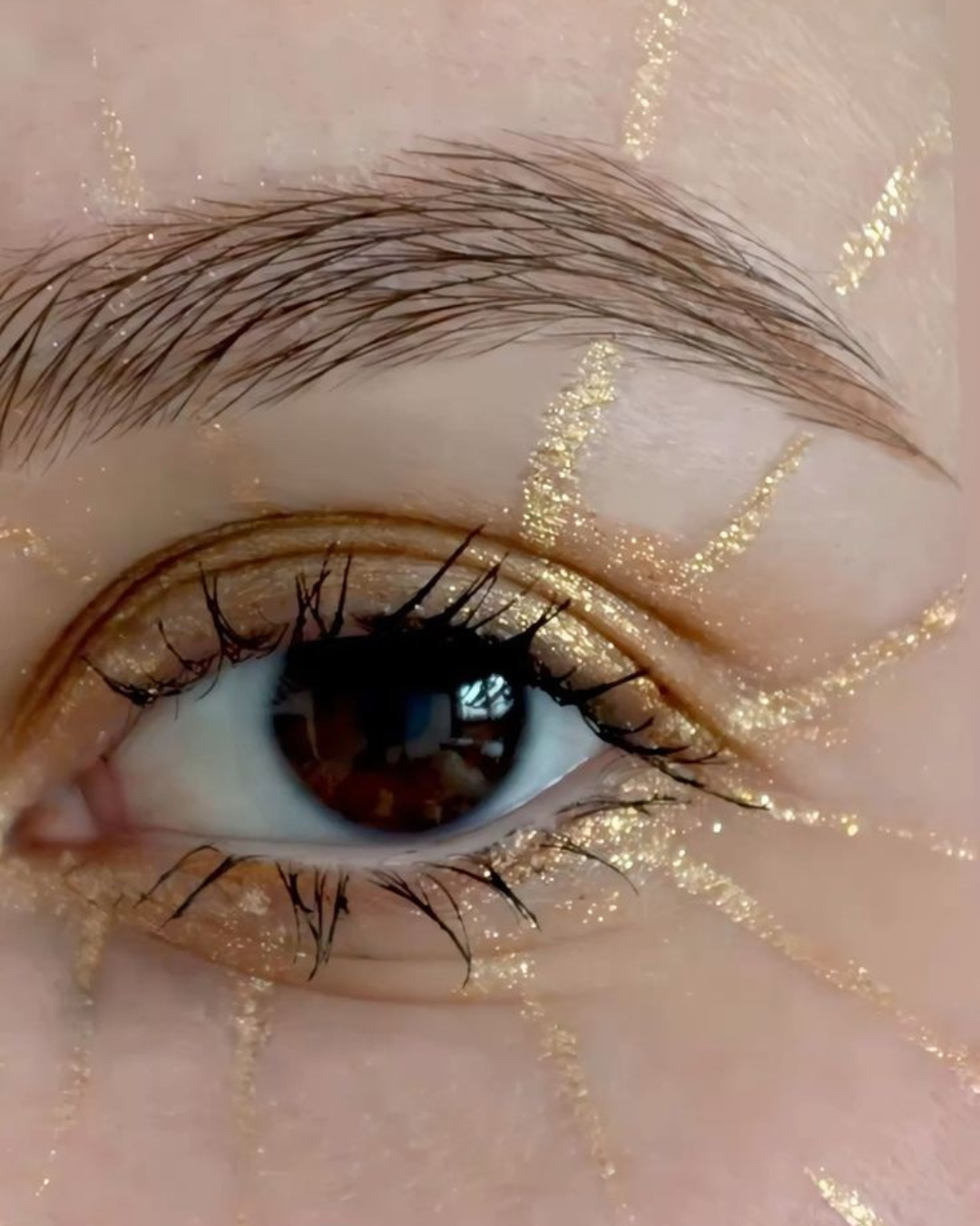 Sunny Eye Edito Halloween piece makeup
