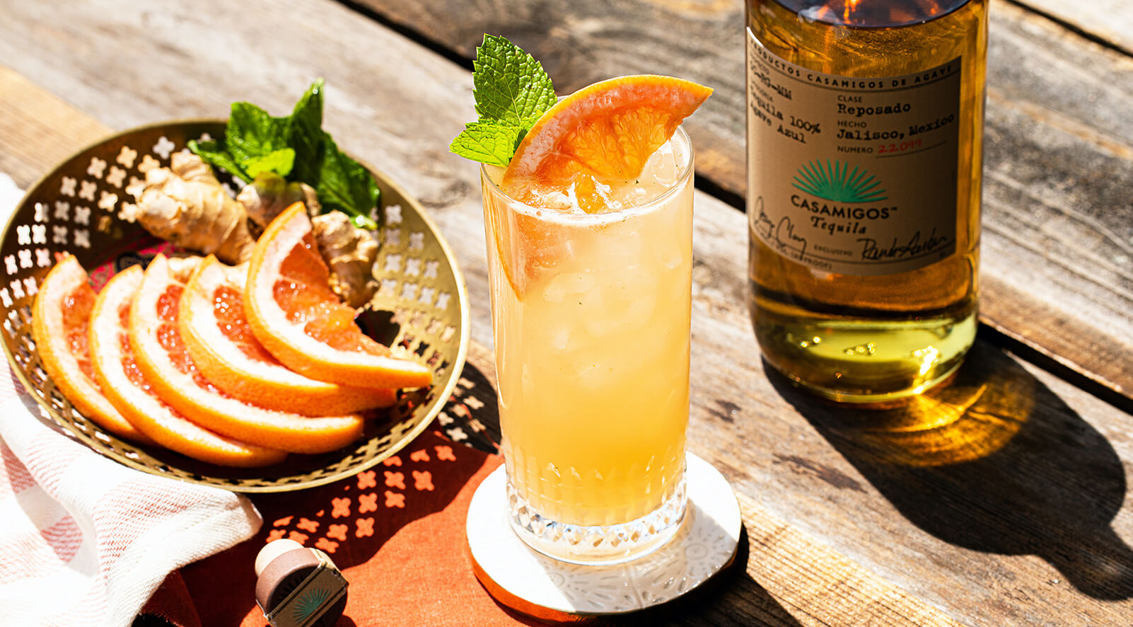 Casa Ginger Mint Paloma Hero