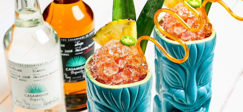 Casa Tiki Hero