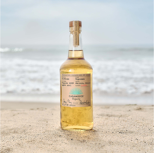Una botella de Tequila Reposado Casamigos