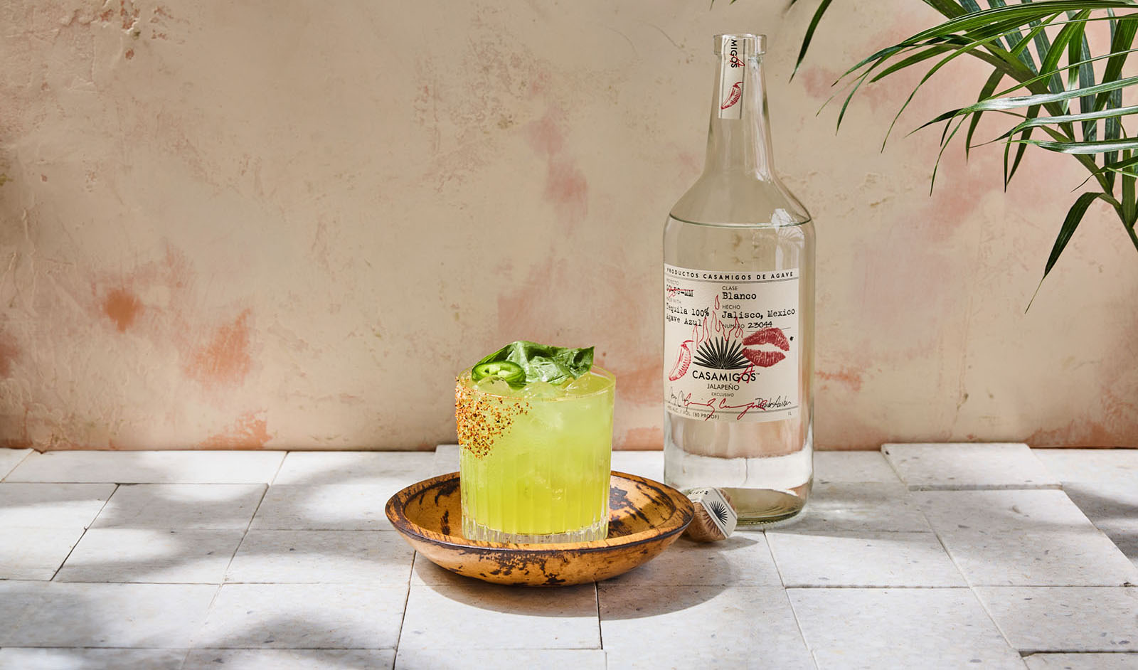 Casamigas Spicy Verde Hero