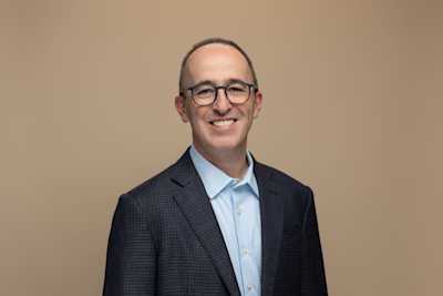 headshot of Ariel Braunstein