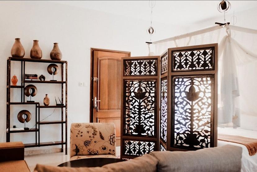 privacy-screen-from-couch