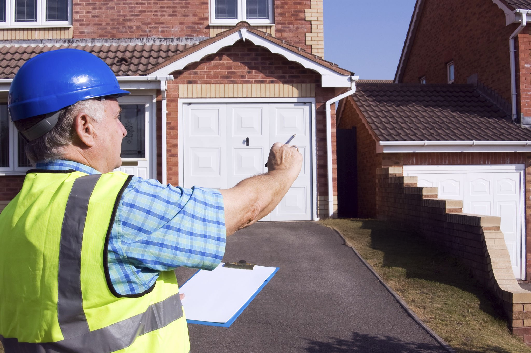 Level 2 vs Level 3 Home Surveys: Which Do You Need in London?