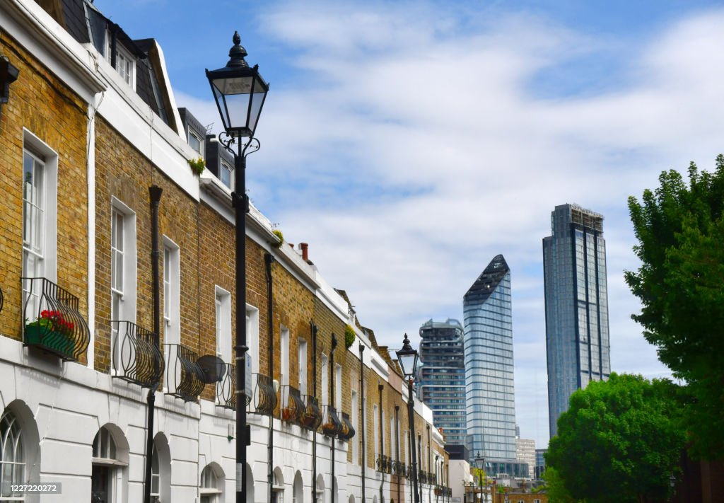 The Different Types of Damp Found in London Homes: Explained
