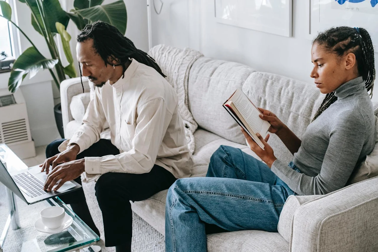 A married couple discussing probate guardianship.