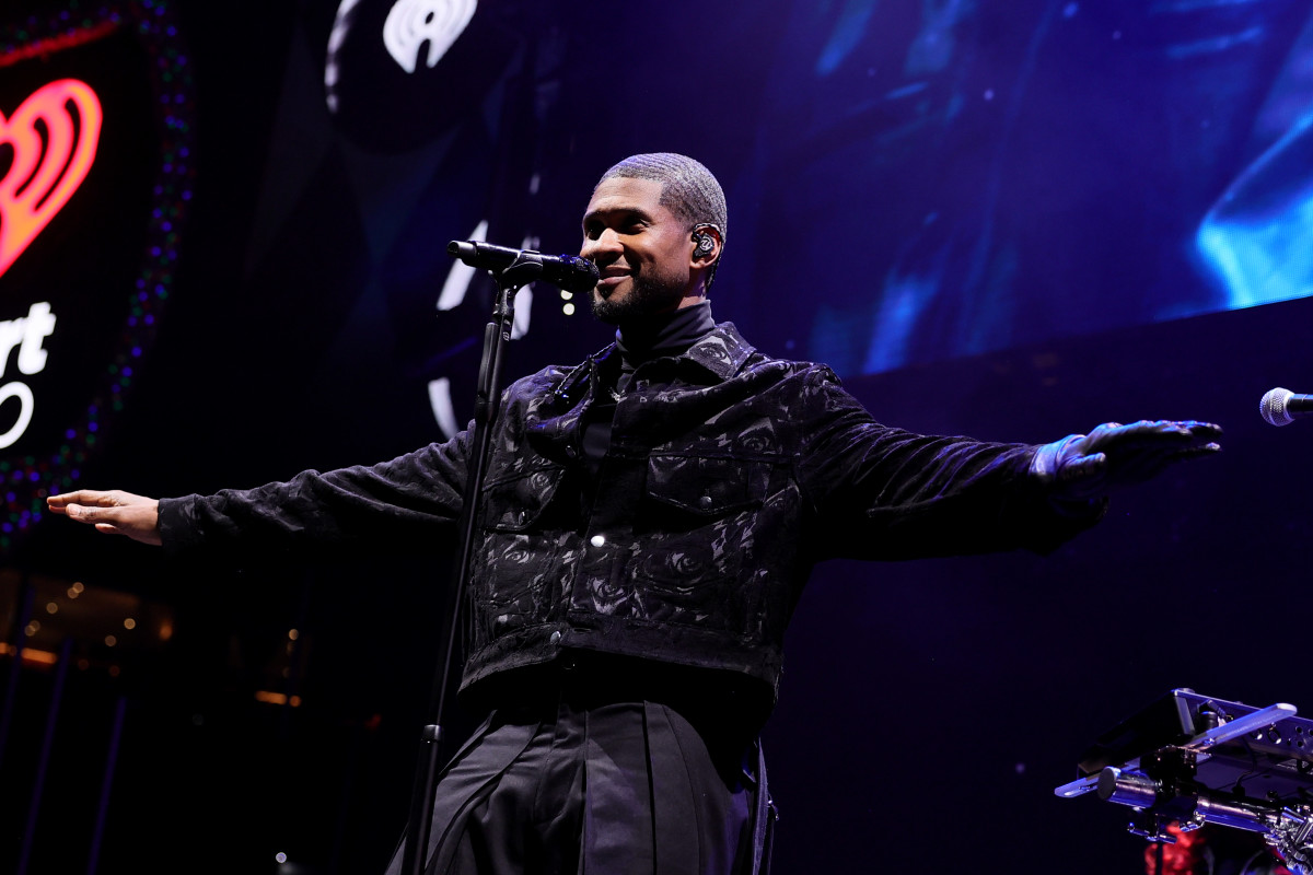 Usher Announces 'Past, Present, Future' Tour