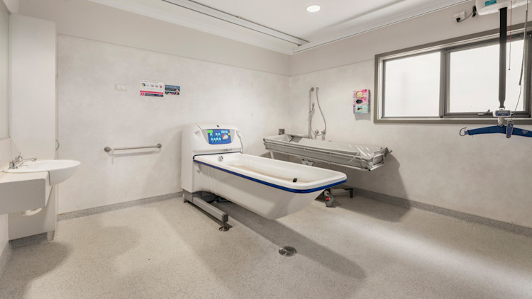 --Large accessible bathroom.--