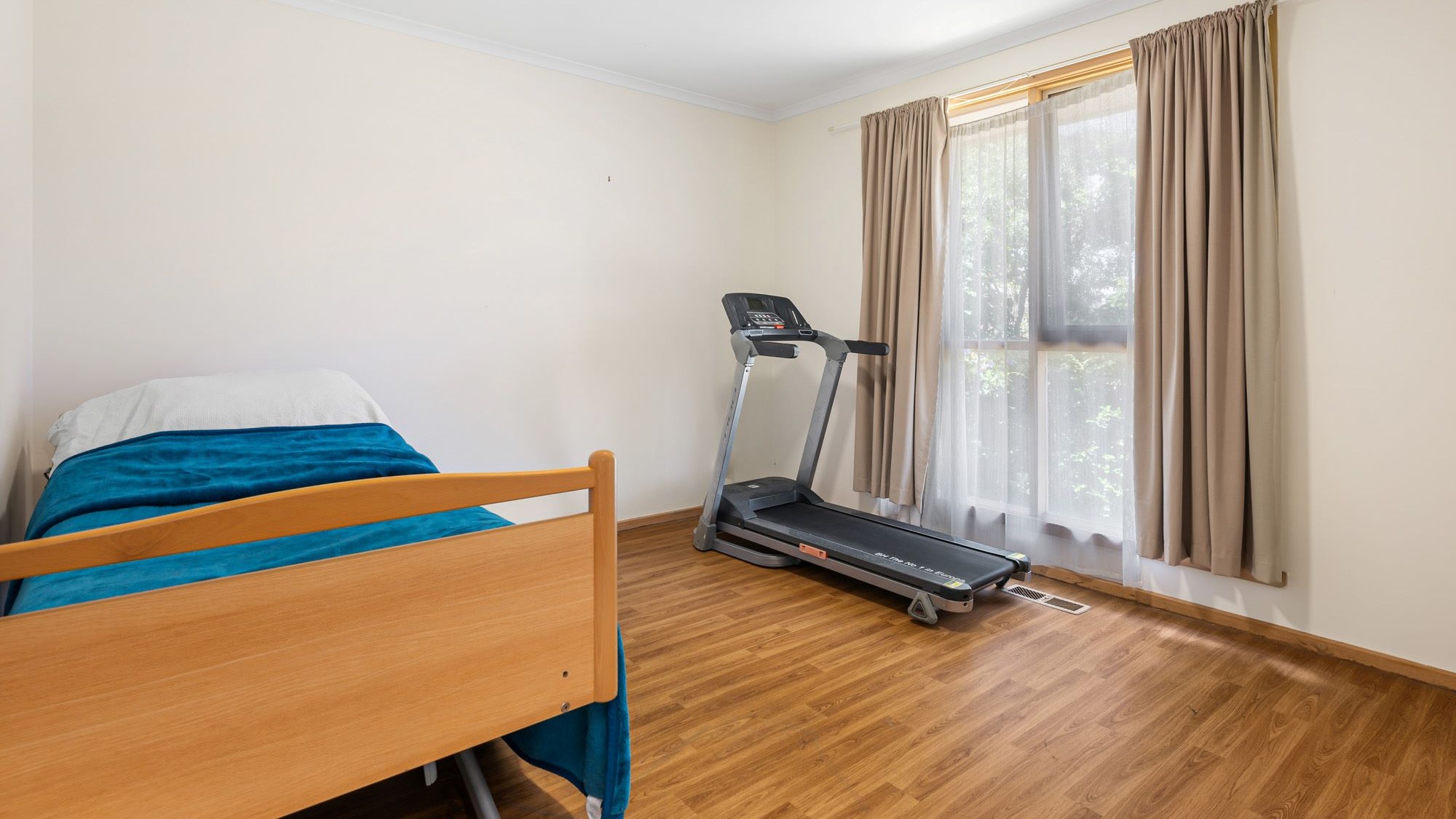 Doncaster SDA bedroom.