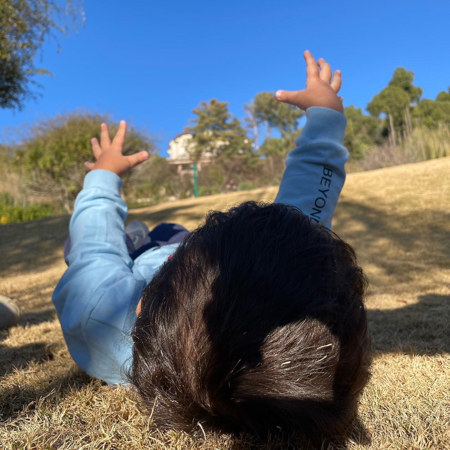 Green grass, blue skies...in this beautiful world...!