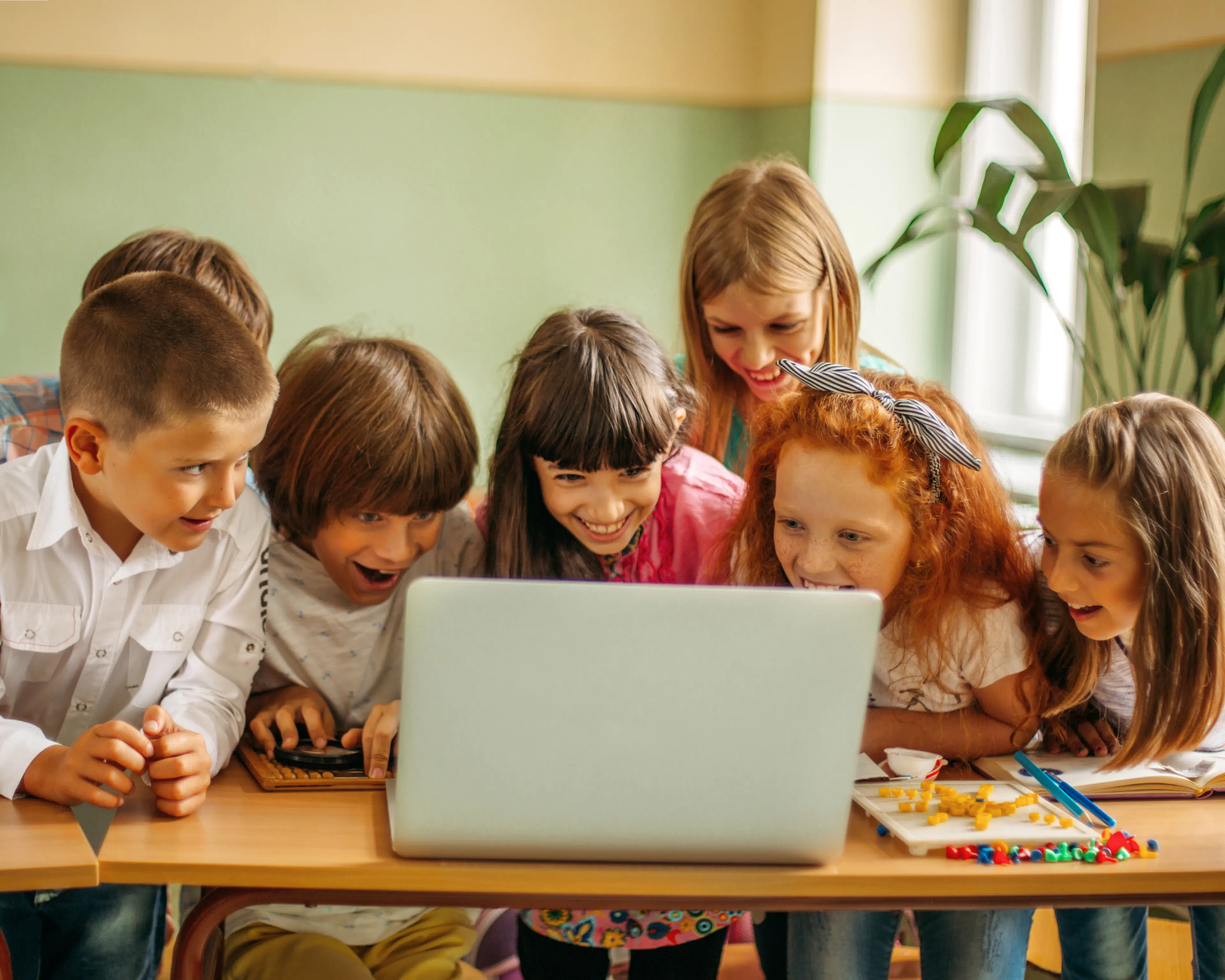 35 Fantastic Educational YouTube Channels K–8 Kids Will Love