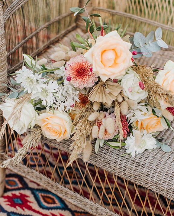 Bouquet con rose Avalanche+ Peach