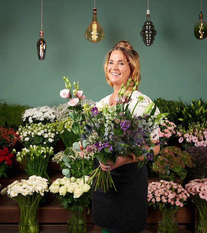 Wholesale flowers: Freshest flowers for florists