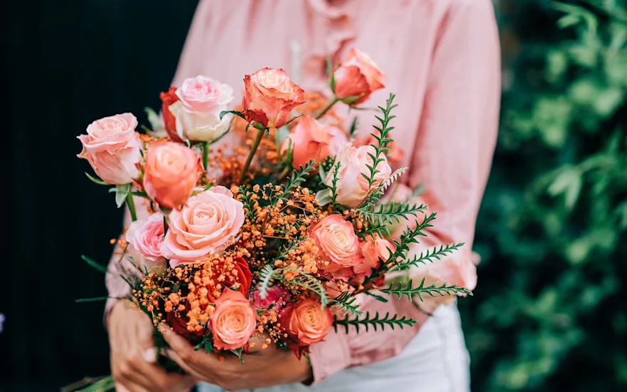 Boeket rozen roze oranje herfst B 1022 verkleind (17)