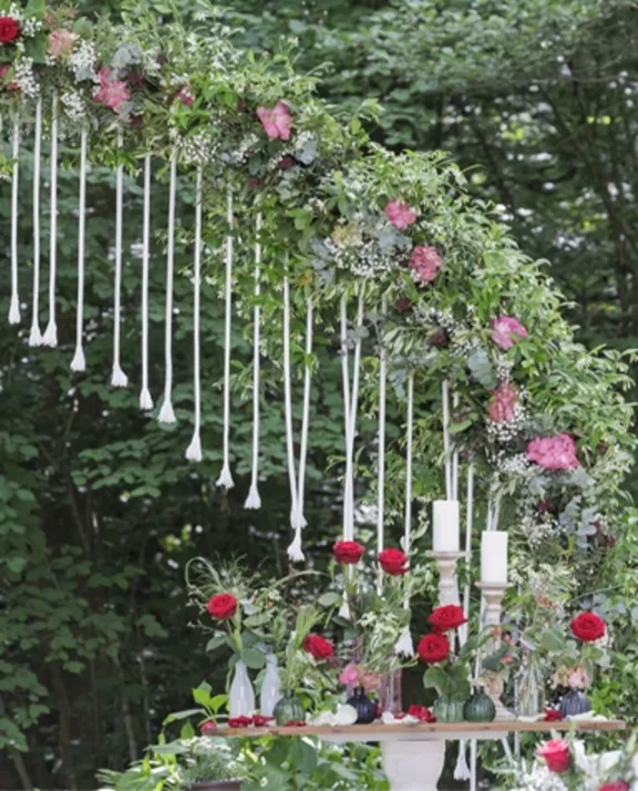 Love through a red rose wedding theme list photo