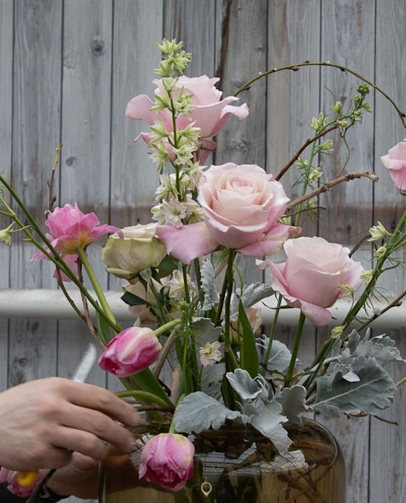 Van der Plas- Weddingflowers - Ecuador roses