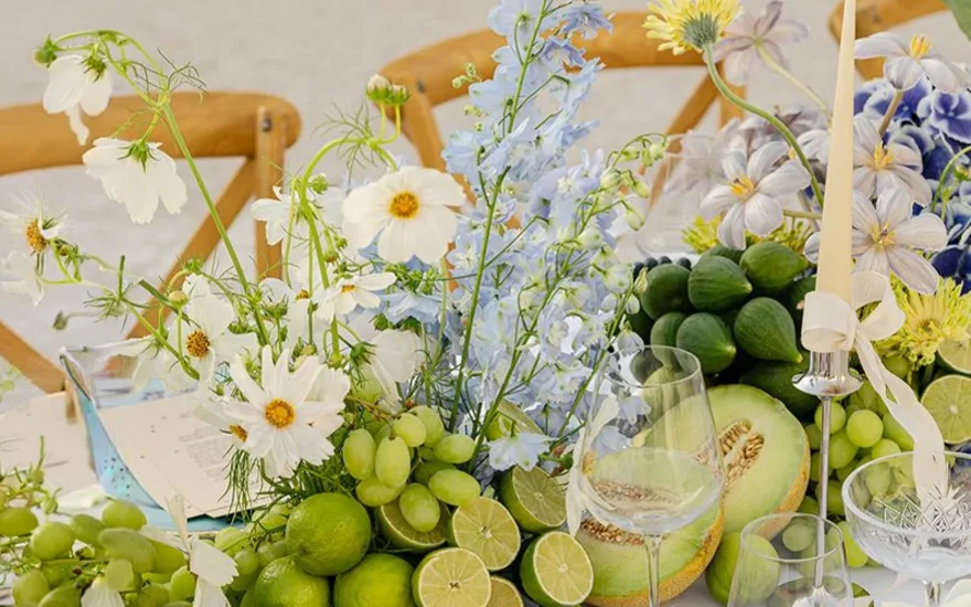 Tasty touches green fruits