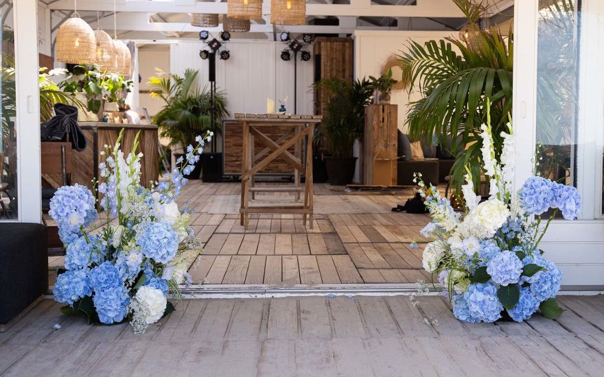 Van der Plas Beach Wedding Gladiolus8