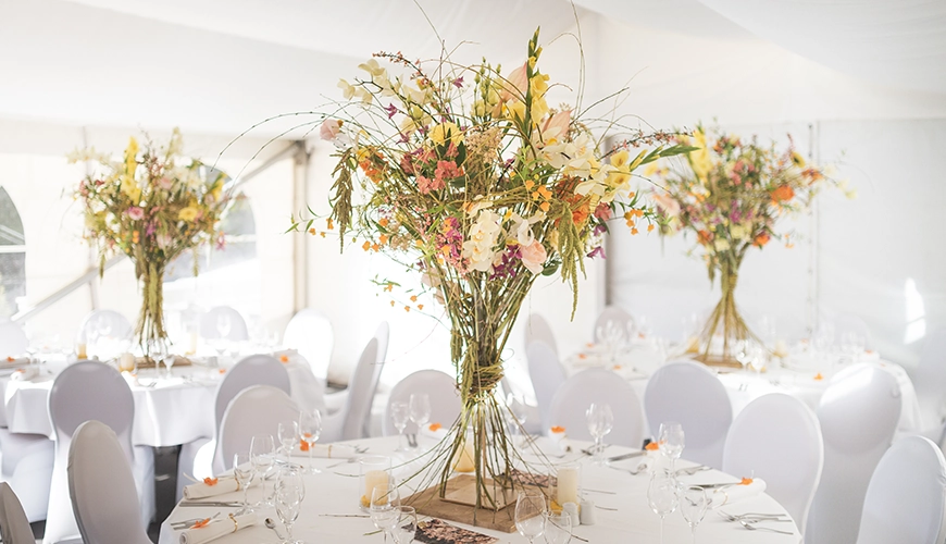 Bold Botanicals wedding flowers table